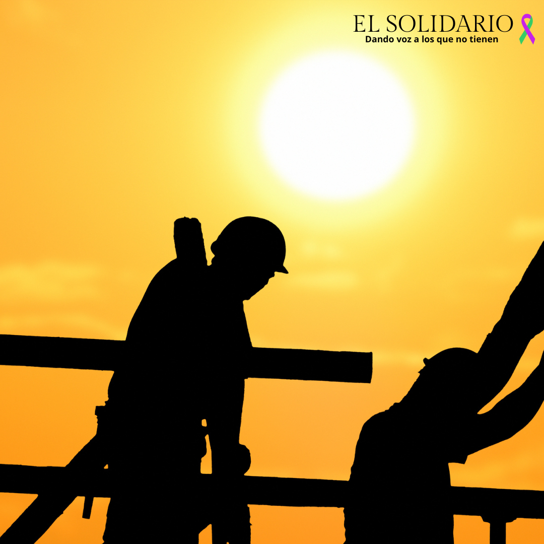 Derechos laborales: Playa para unos, muerte por calor para otros