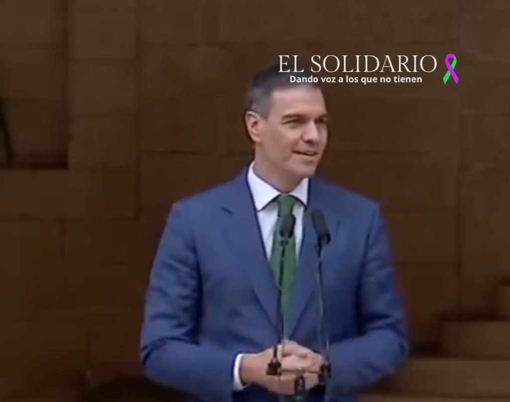 Pedro Sánchez se reunirá con el presidente de Canarias para abordar la crisis migratoria