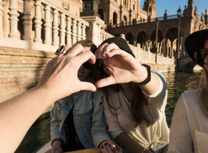 Andalucía crece por la inmigración, pero baja la natalidad