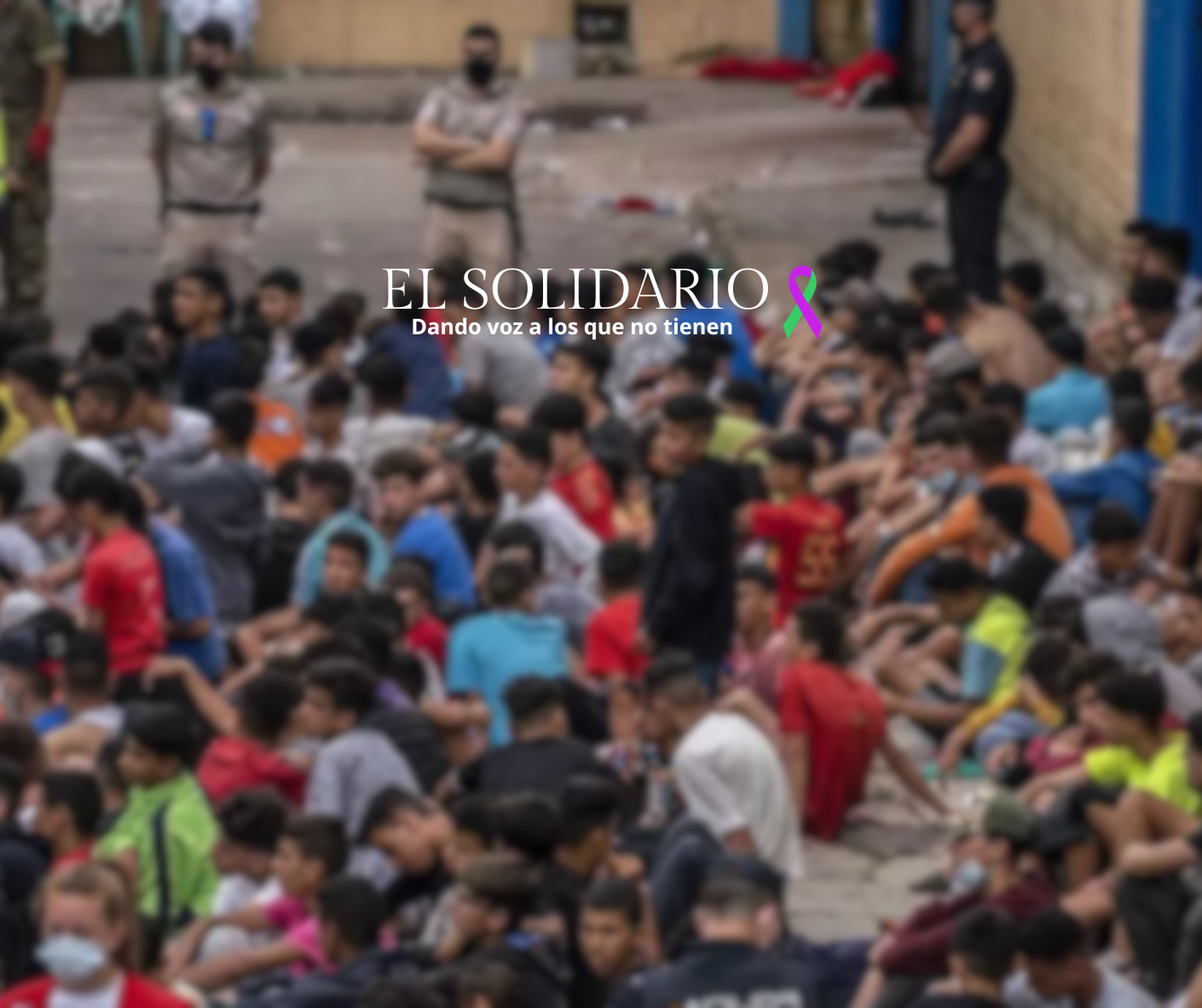 Menores migrantes esperan traslados que nunca llegan, mientras la crisis se agrava en Ceuta