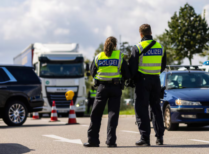 Alemania cierra fronteras, traiciona a la UE y fortalece a la extrema derecha