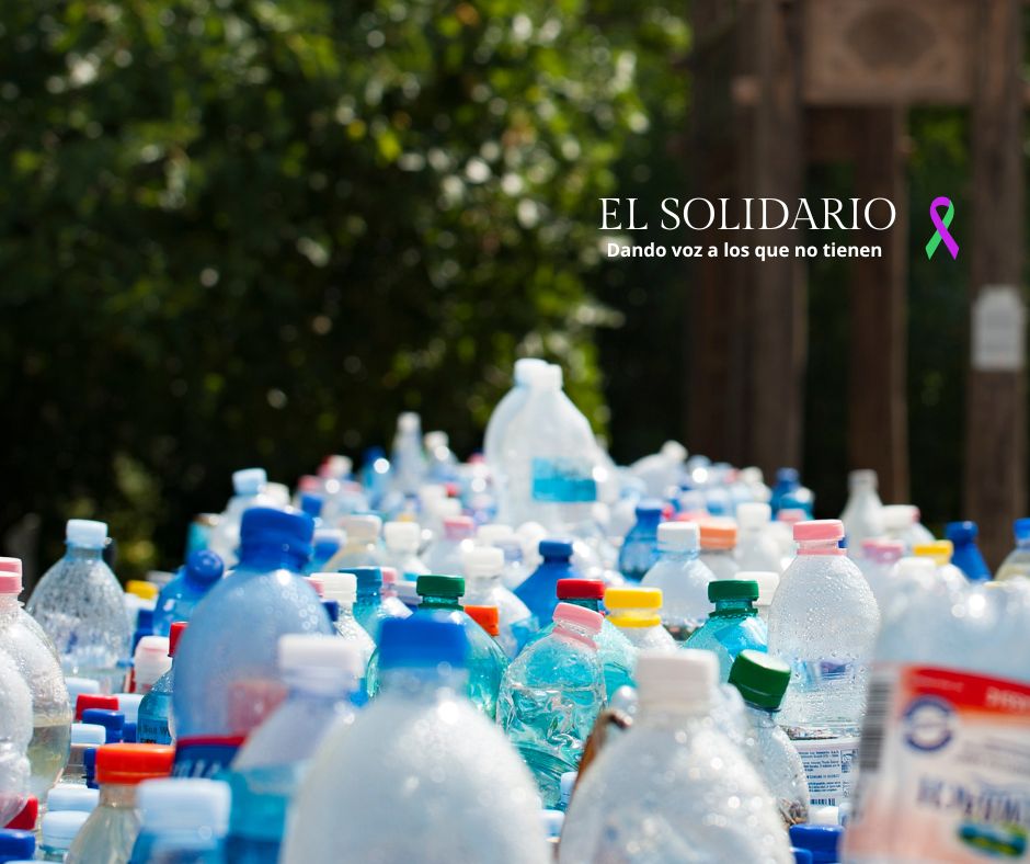 Los supermercados en España se preparan para implementar un sistema de devolución de envases que busca aumentar la tasa de reciclaje y reducir el desperdicio de plásticos.