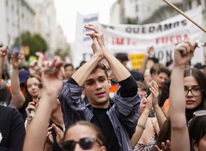 Desahucios implacables, fondos buitre sin freno, alquileres inalcanzables, ¿quién defiende realmente el derecho a la vivienda?