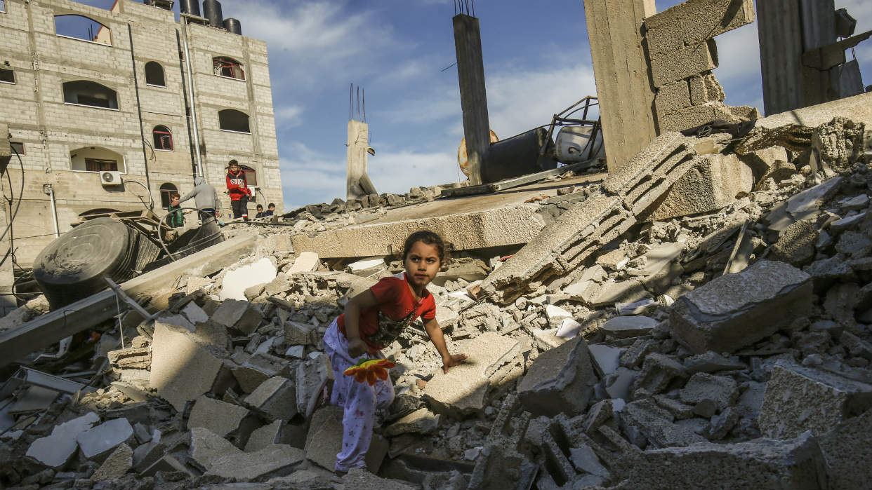 Líbano busca detener su destrucción mientras Gaza sufre una arremetida brutal de Israel