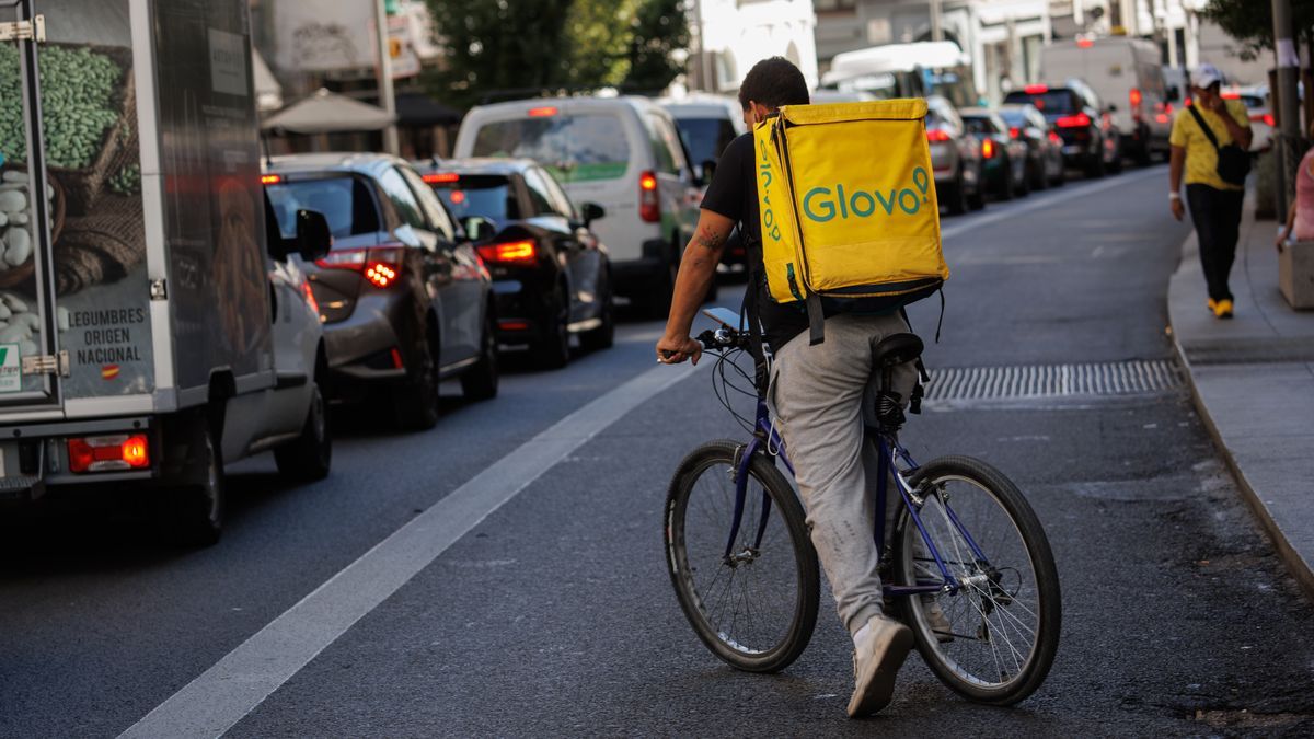 Críticas a Glovo por excluir a empleados vulnerables de su nueva reforma laboral