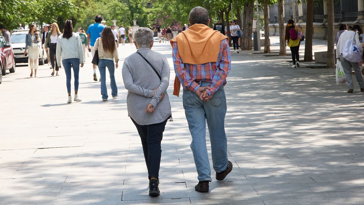 Caminar para prevenir la depresión es eficaz según la ciencia