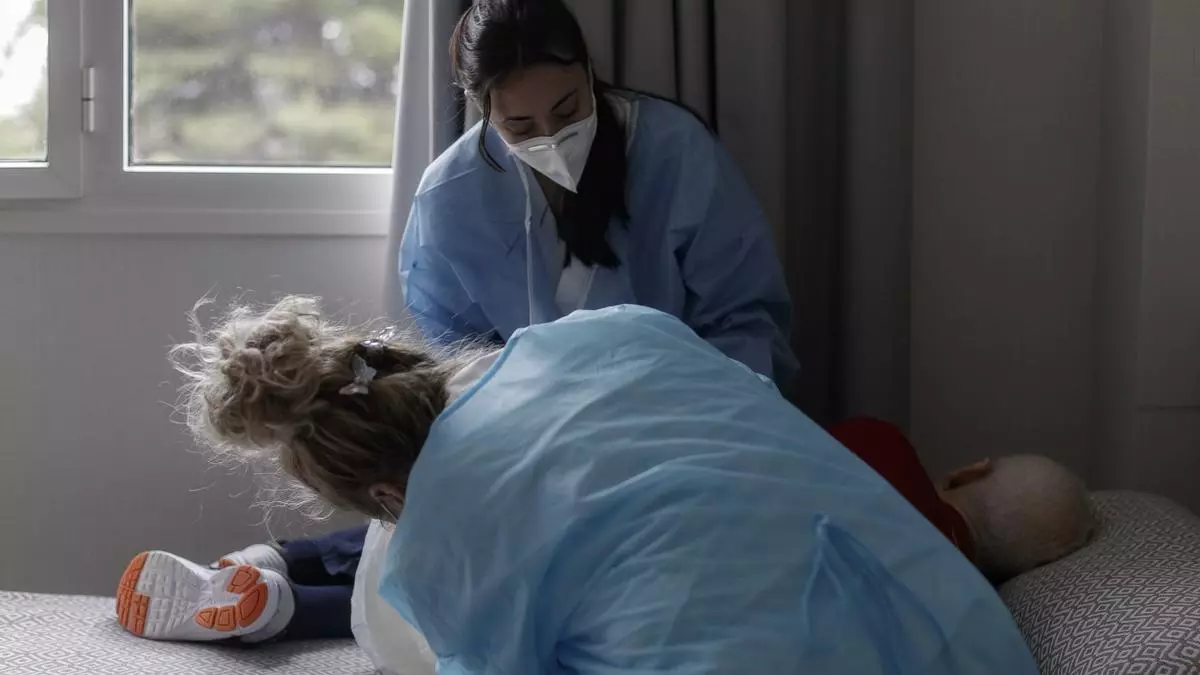 Personal sanitario en España es mucho menor que el estándar europeo