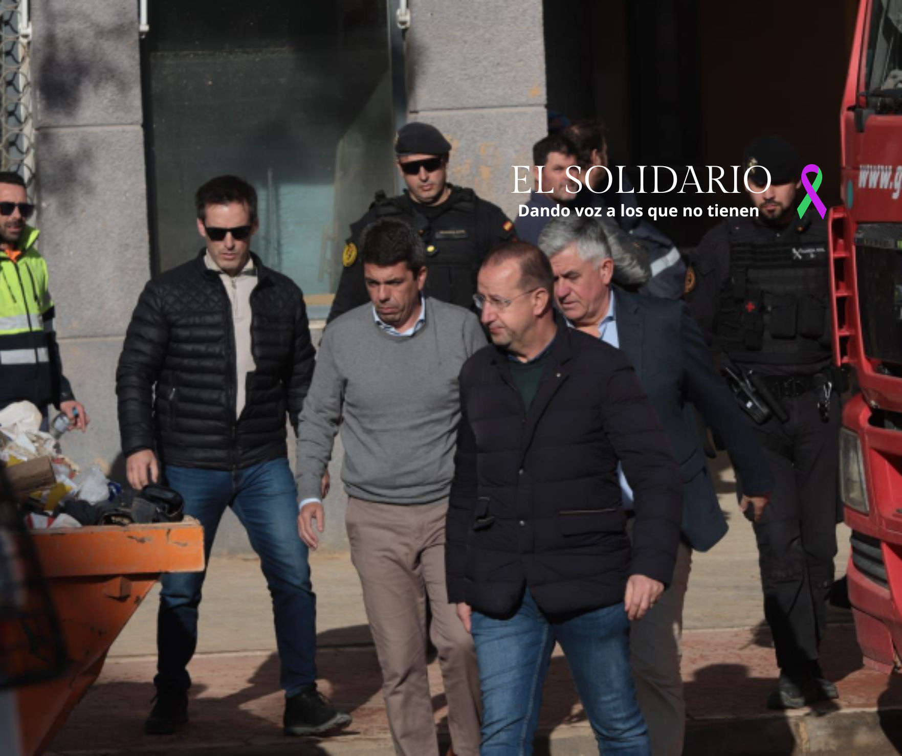 Mazón fue recibido en Benetússer con gritos de “asesino» por una comunidad indignada por su gestión frente a la Dana