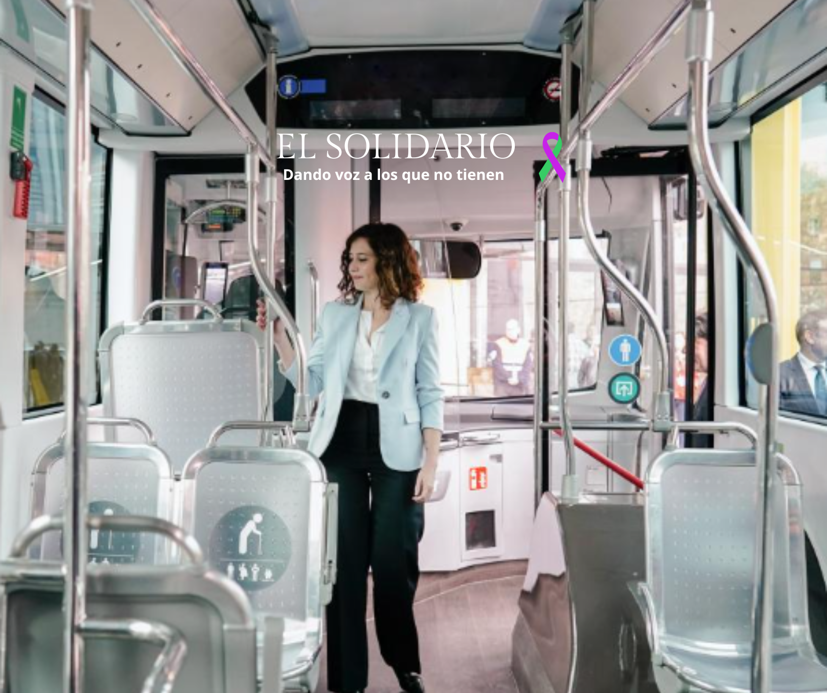 Ayuso, de villana del transporte público a heroína oportunista del bonobús