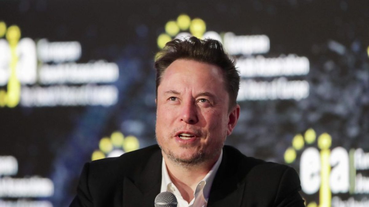 Elon Musk es señalado como amenaza para la democracia europea por su apoyo a la ultraderecha alemana