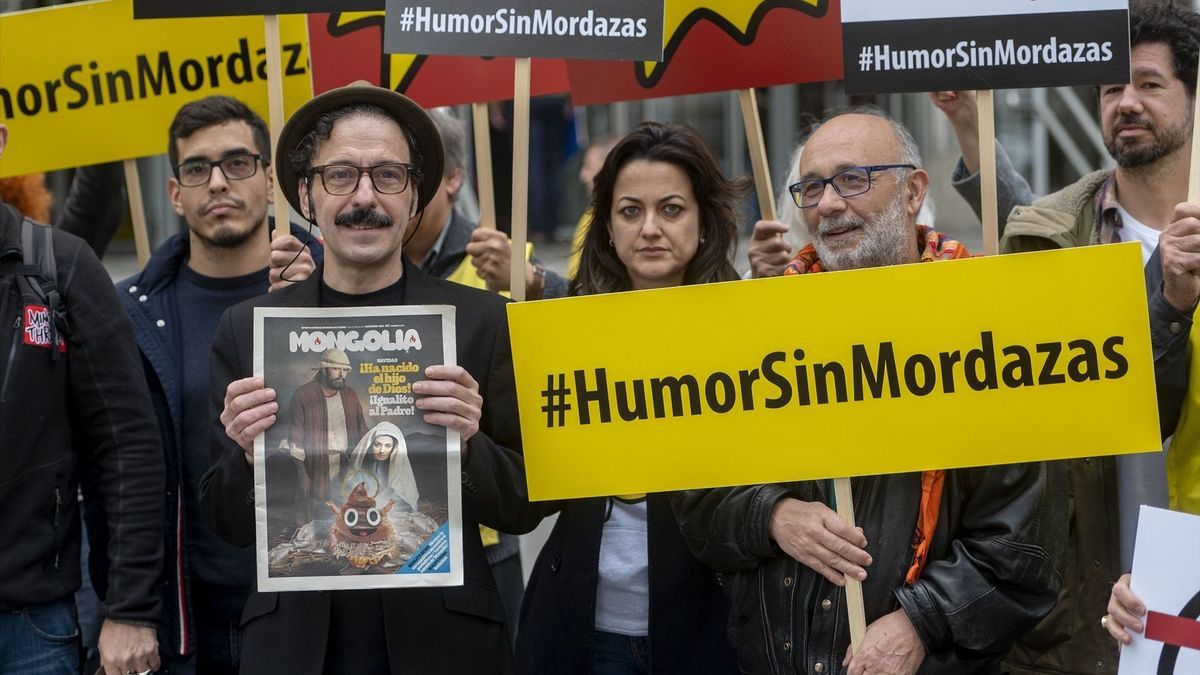 La revista Mongolia demanda a Abogados Cristianos por denuncia falsa y ataque a la libertad de expresión
