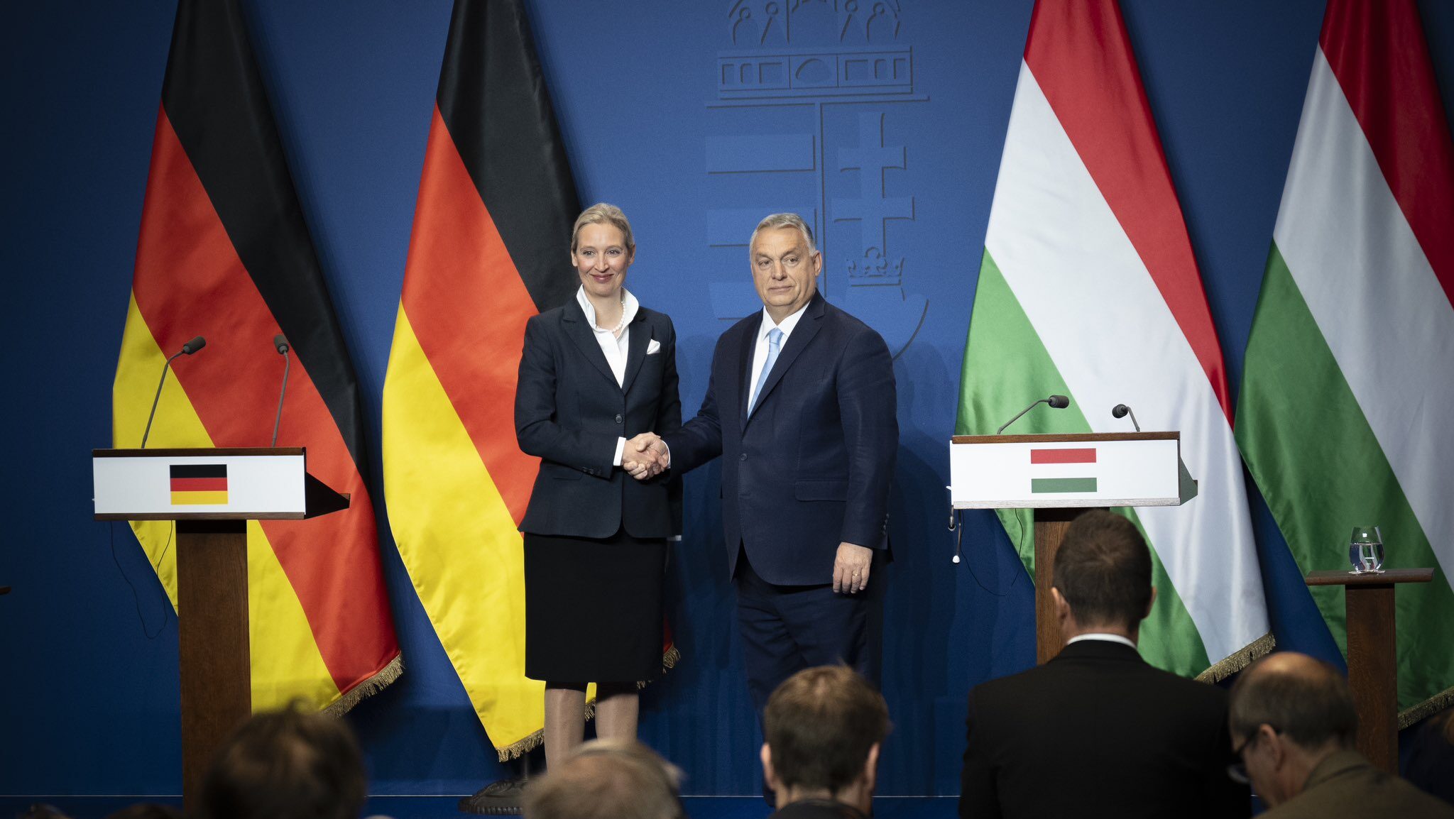 Musk y Orbán impulsan a la AfD: la ultraderecha alemana gana fuerza ante las elecciones