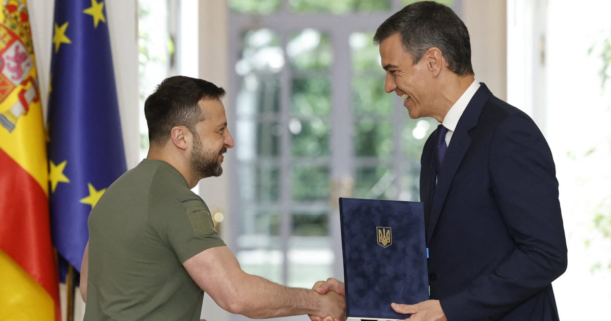 Sánchez anuncia 1.000 millones en ayuda militar a Ucrania 
