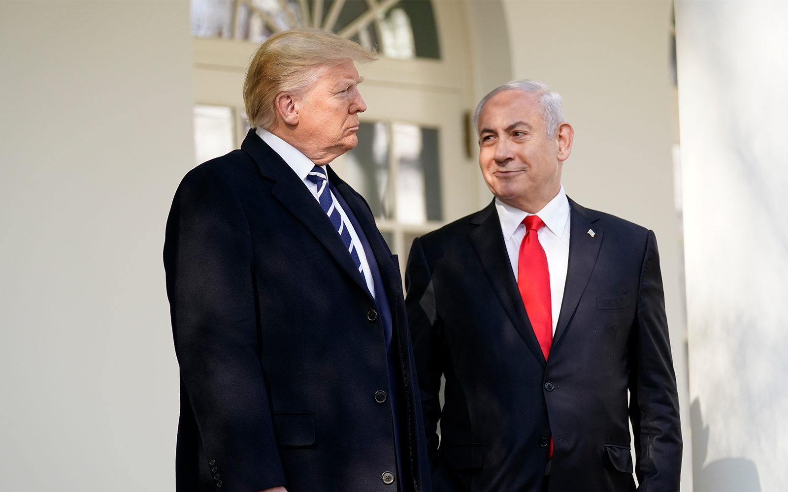 Trump y Netanyahu se reúnen para legitimar la expulsión palestina de Gaza 
