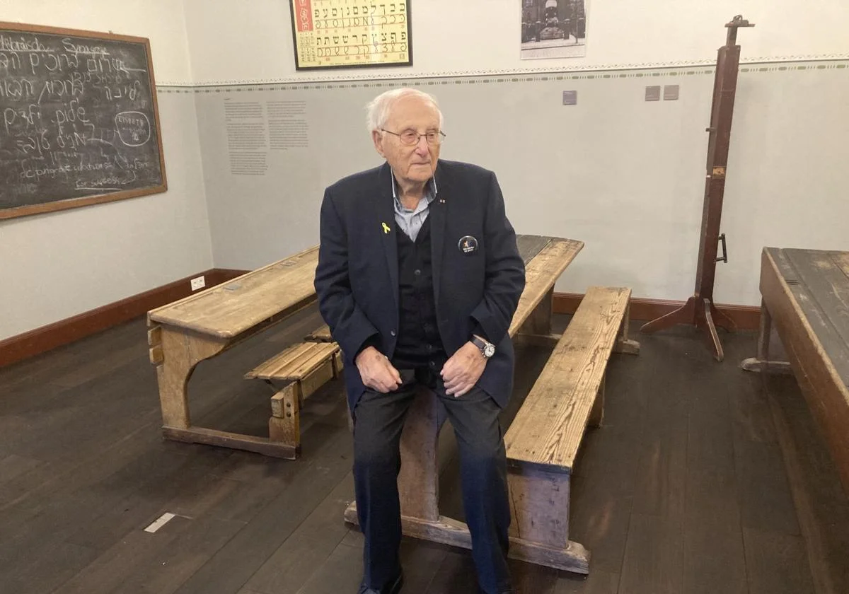 Superviviente del holocausto devuelve su condecoración en protesta por giro ultraderechista en Alemania  