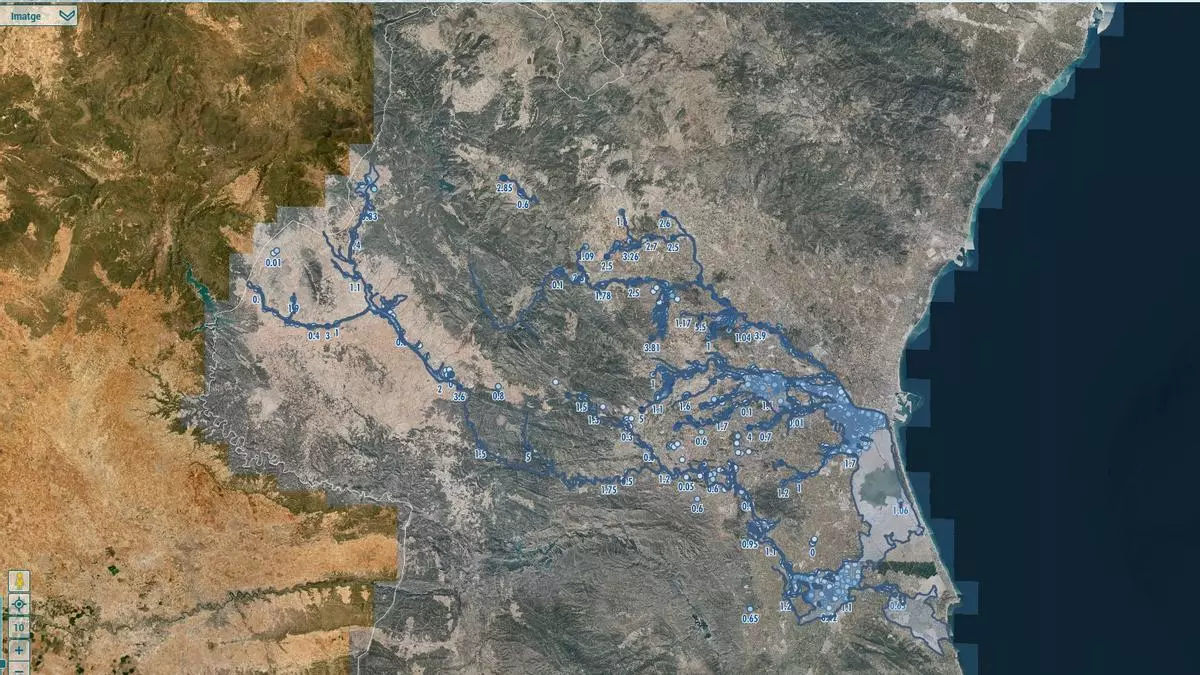 Mazón desafía a los expertos en cambio climático e implanta tres leyes que contradicen las recomendaciones tras la DANA