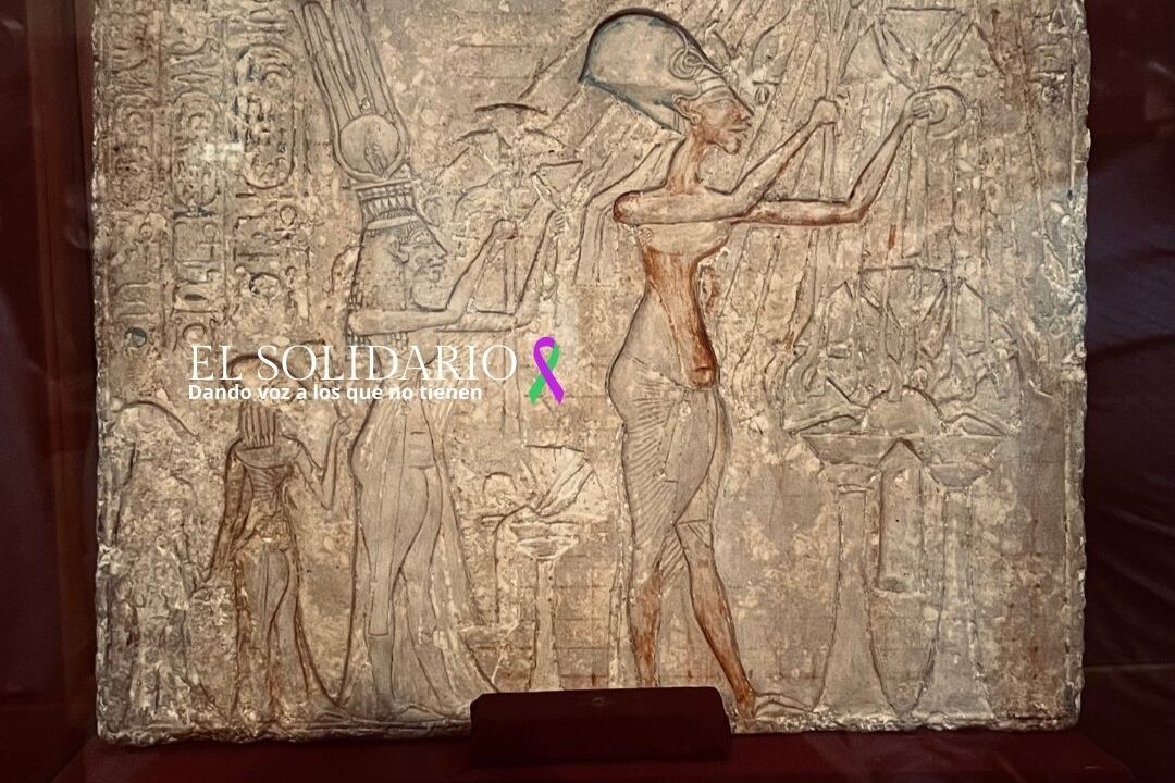 Relief of Akhenaten Museo del Cairo / Alfonsina Esquivel / El Solidario