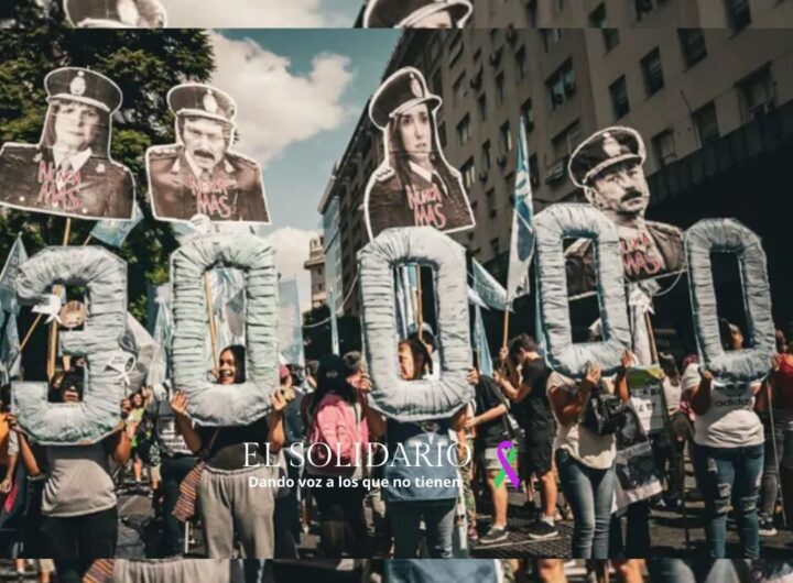 Movilización por los desaparecidos durante la última dictadura militar Argentina / El Solidario