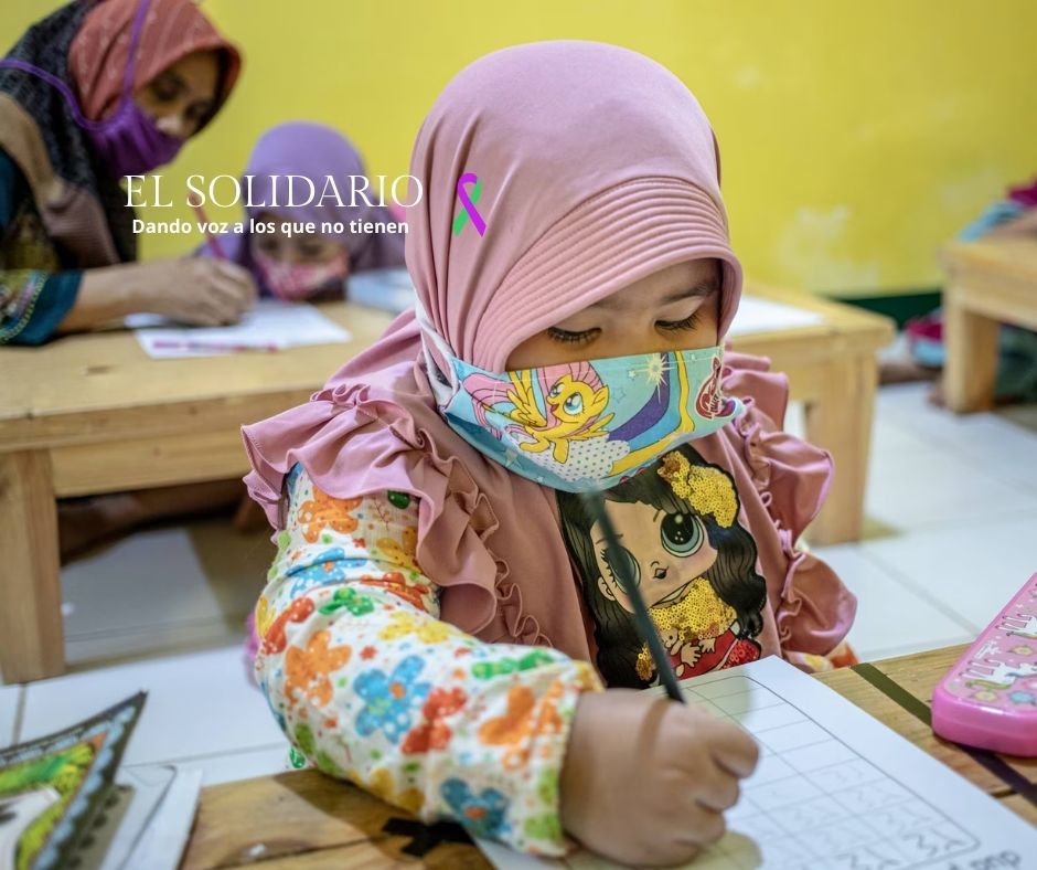 Profesoras españolas reabren debate sobre el uso del hiyab en las escuelas