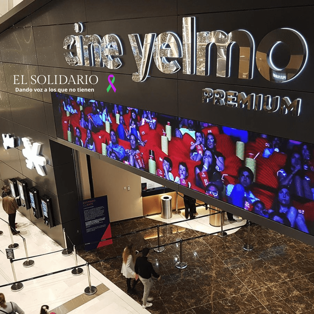 Multa de 12.000 euros a Yelmo Cines en Sevilla por prohibir el acceso con comida del exterior