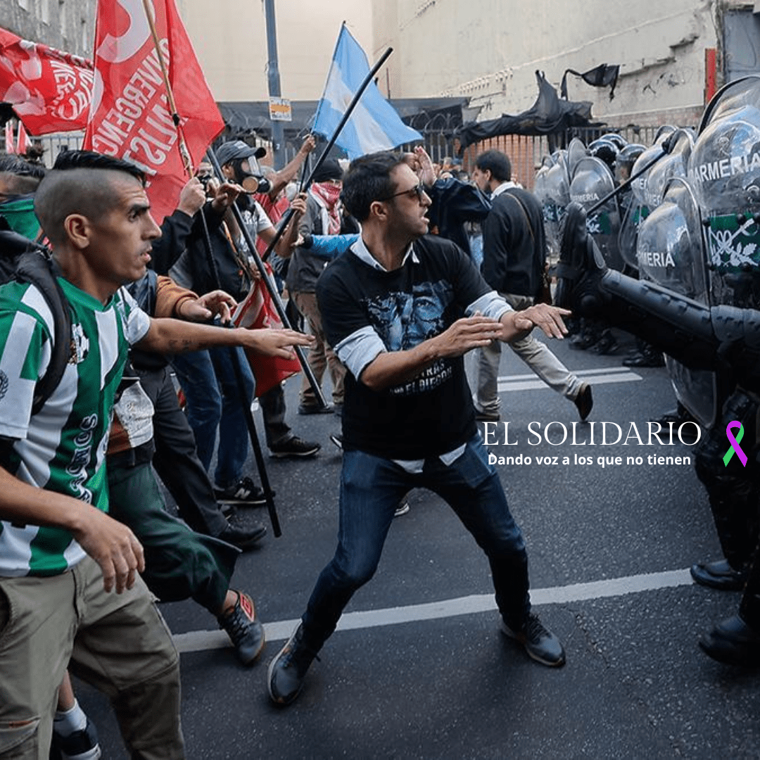 Las protestas frente al Congreso argentino dejan más de 120 detenidos