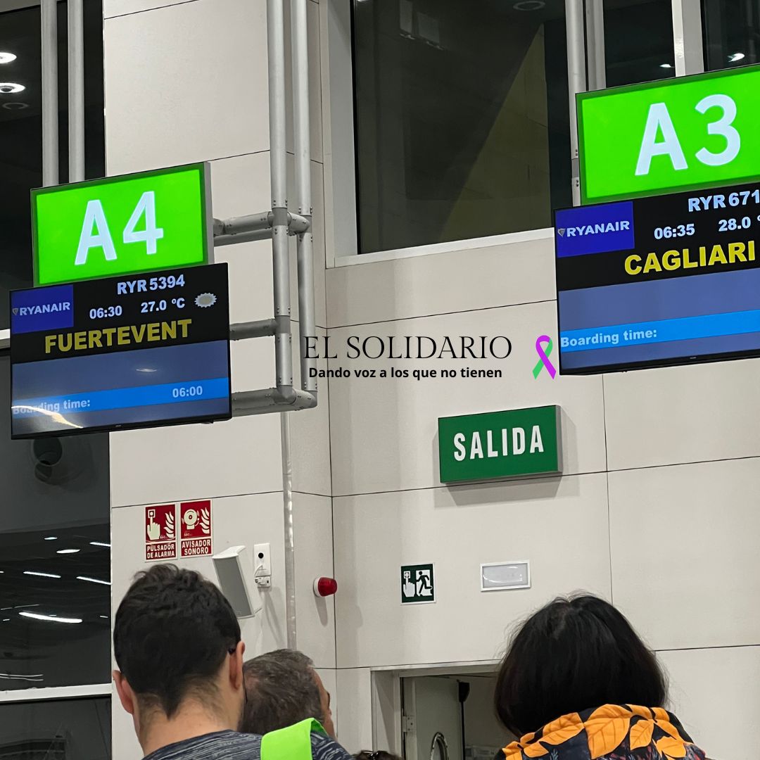 Ryanair enfrenta demanda por no ofrecer opción de género no binario