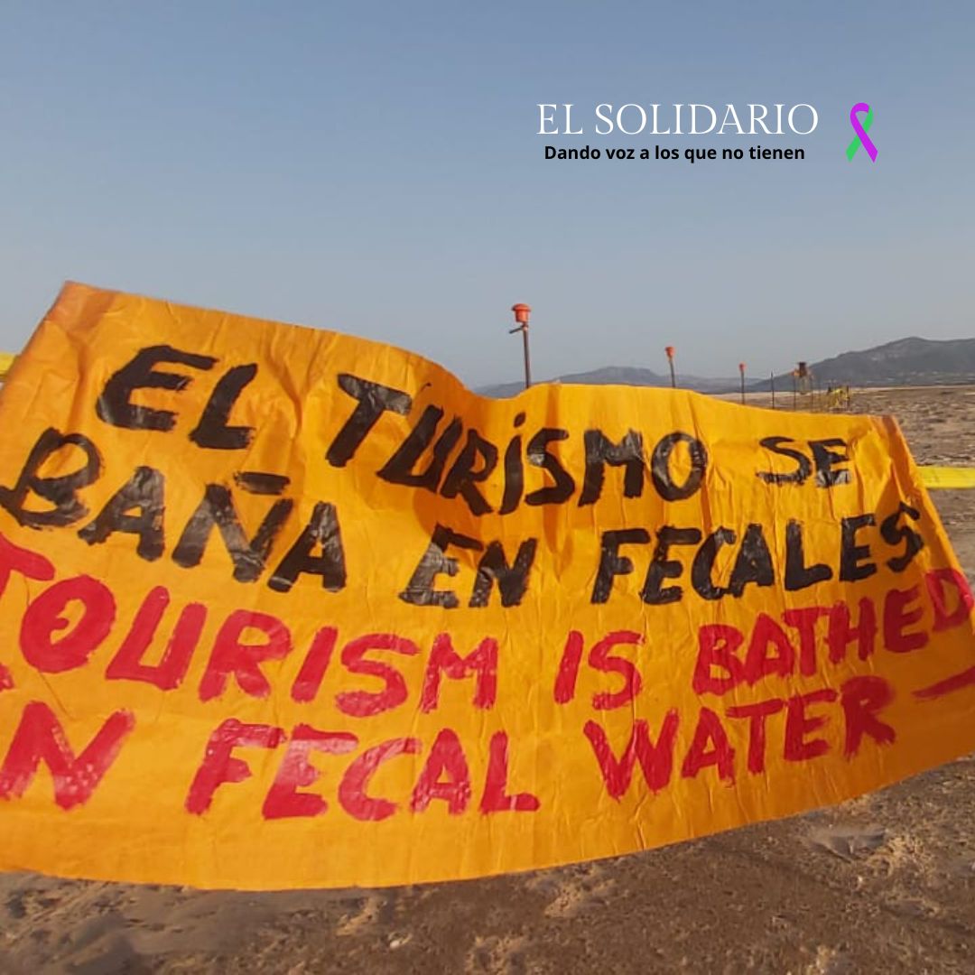 Agaden denuncia los vertidos de aguas fecales en la playa de Los Lances, en Tarifa
