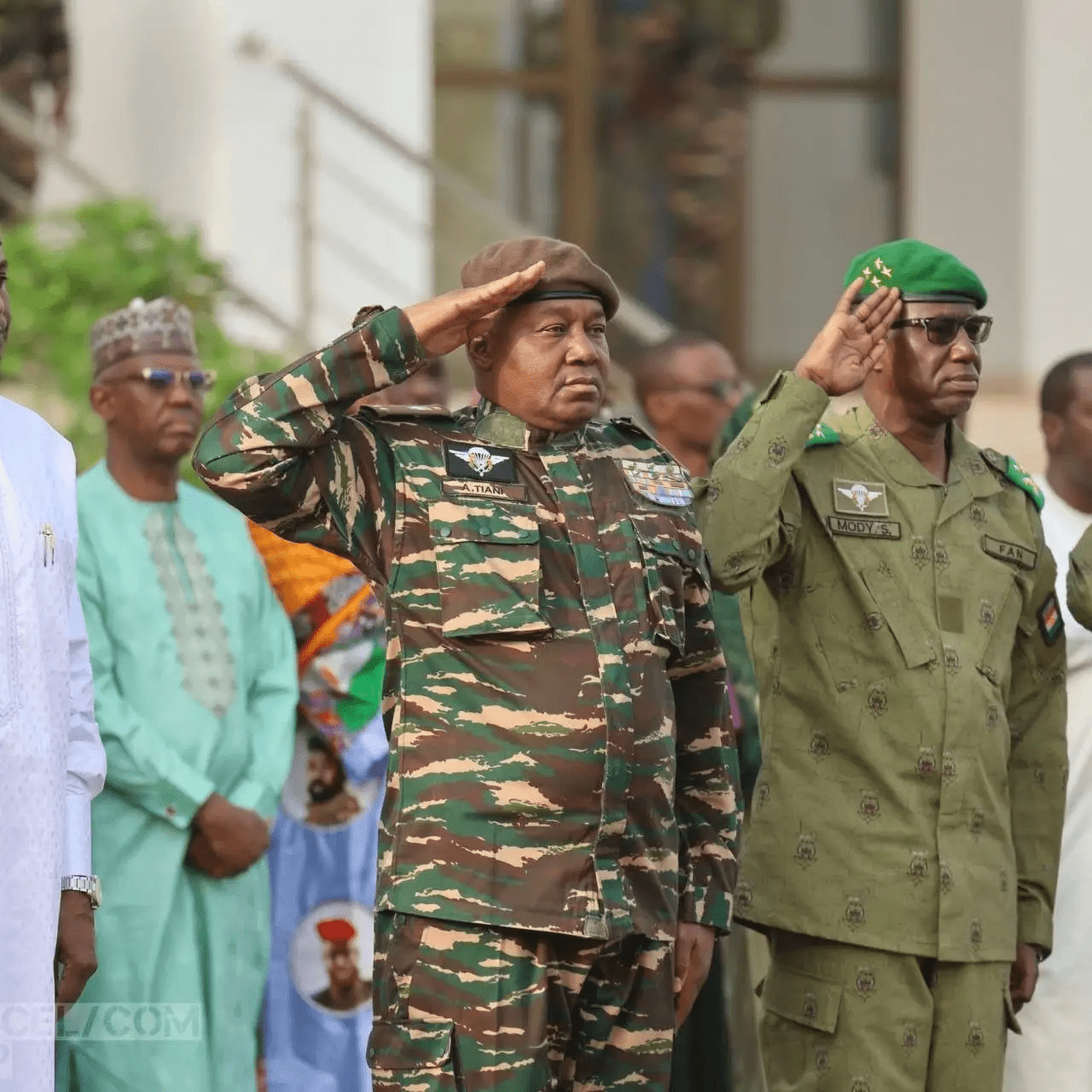 Los países del Sahel consolidan su ruptura con la CEDEAO al izar su nueva bandera