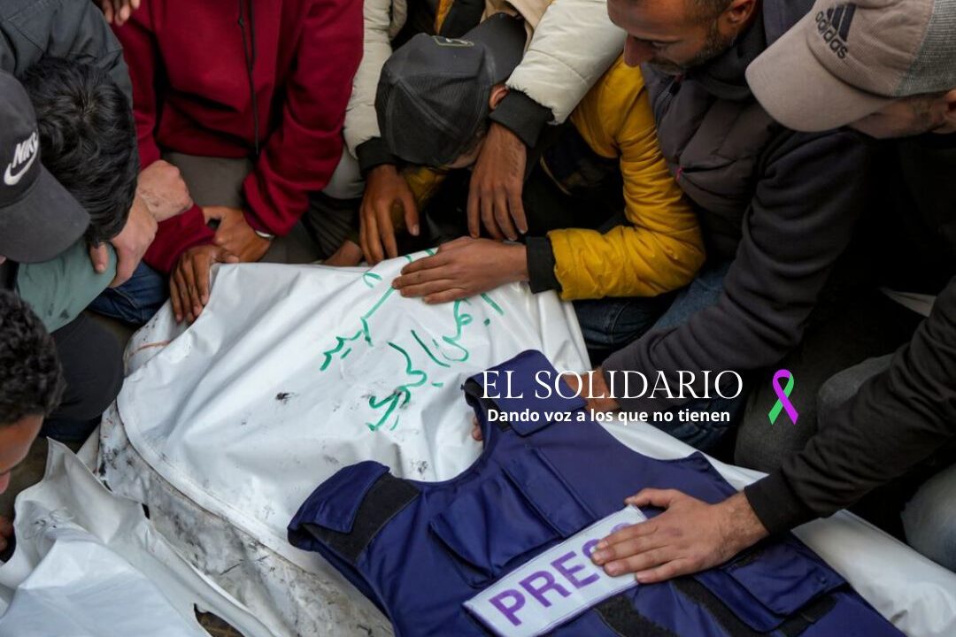 Masacre de periodistas en Gaza, cientos de voces silenciadas por la guerra / El Abdel Kareem Hana (AP) / El Solidario