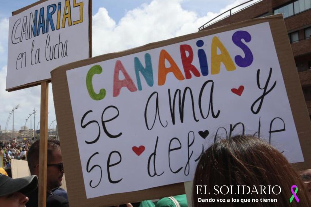 Canarias frena sanciones a residentes en zonas turísticas / Toma El Pais / El Solidario