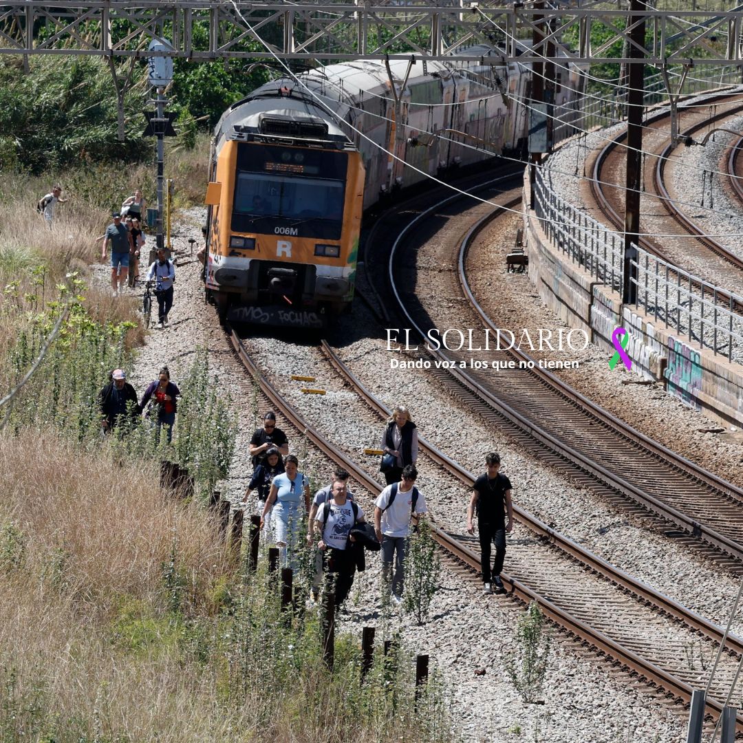 Crisis ferroviaria, cientos de viajeros atrapados tras el apagón en España