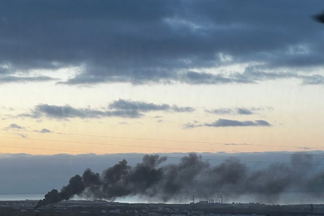 Fuego en Lanzarote alerta sobre residuos y sostenibilidad / Toma Alfonsina Esquivel / El Solidario