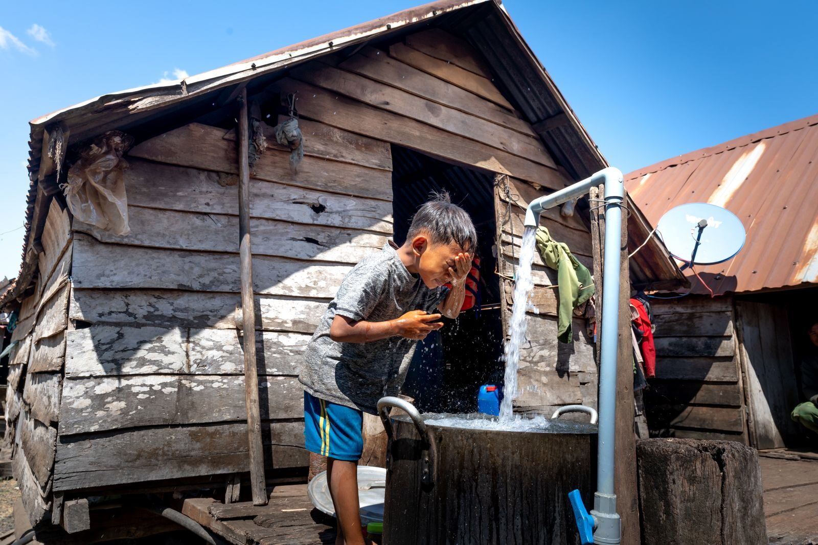 Infraestructuras comunitarias en el ámbito rural: el impacto de los proyectos de cooperación en el acceso a agua potable y saneamiento