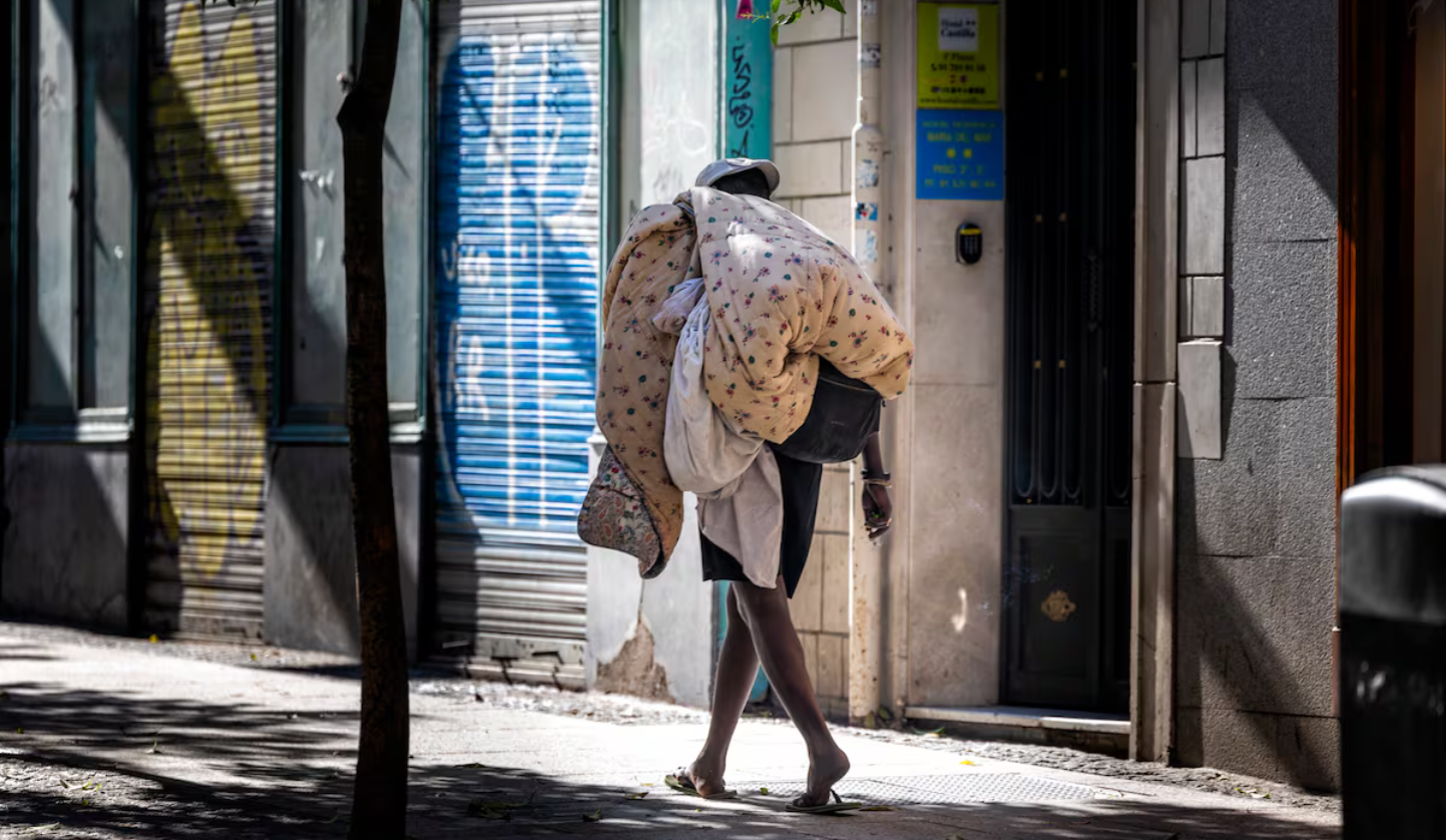 Madrid no se limpia tirando la vida de quien duerme en la calle