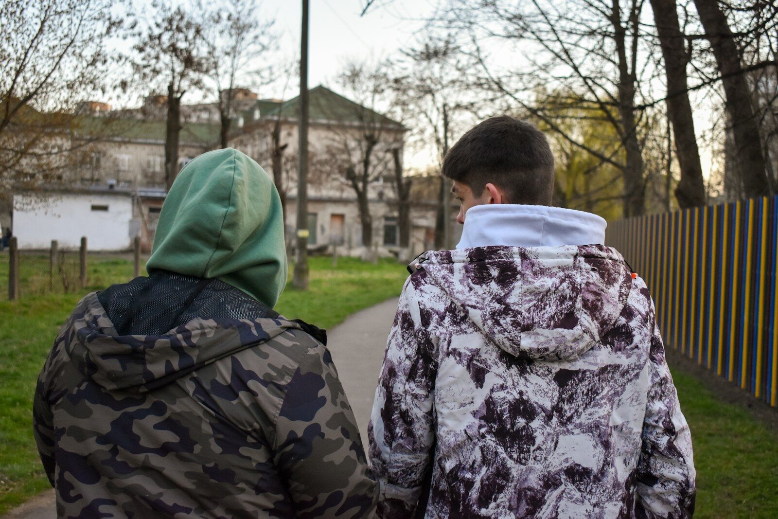El día que cumples 18 años y el Estado te abandona: la tragedia de los jóvenes extutelados