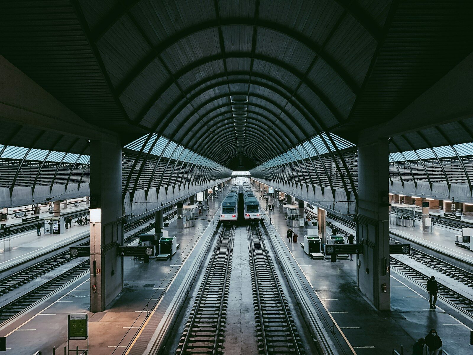 Huelga en Renfe este viernes en plena operación salida de agosto: servicios mínimos del 73% en alta velocidad