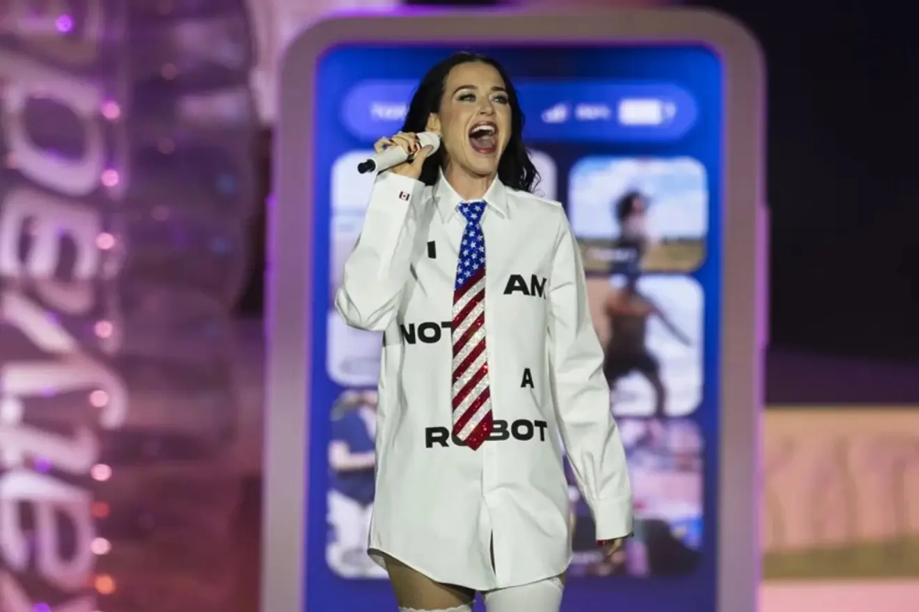 Katy Perry critica a Trump por usar su canción «Firework» en un vídeo de ataques militares