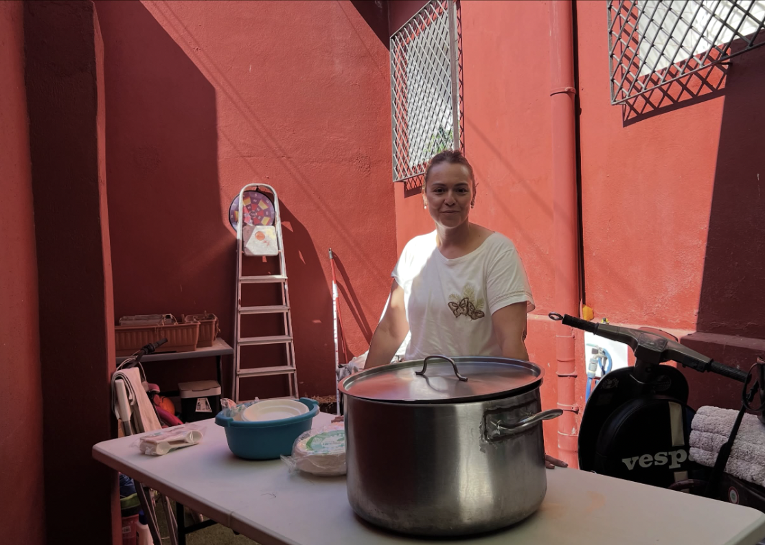 Una vecina de Ceuta acoge y acompaña a jóvenes migrantes marroquíes hasta que cruzan a salvo