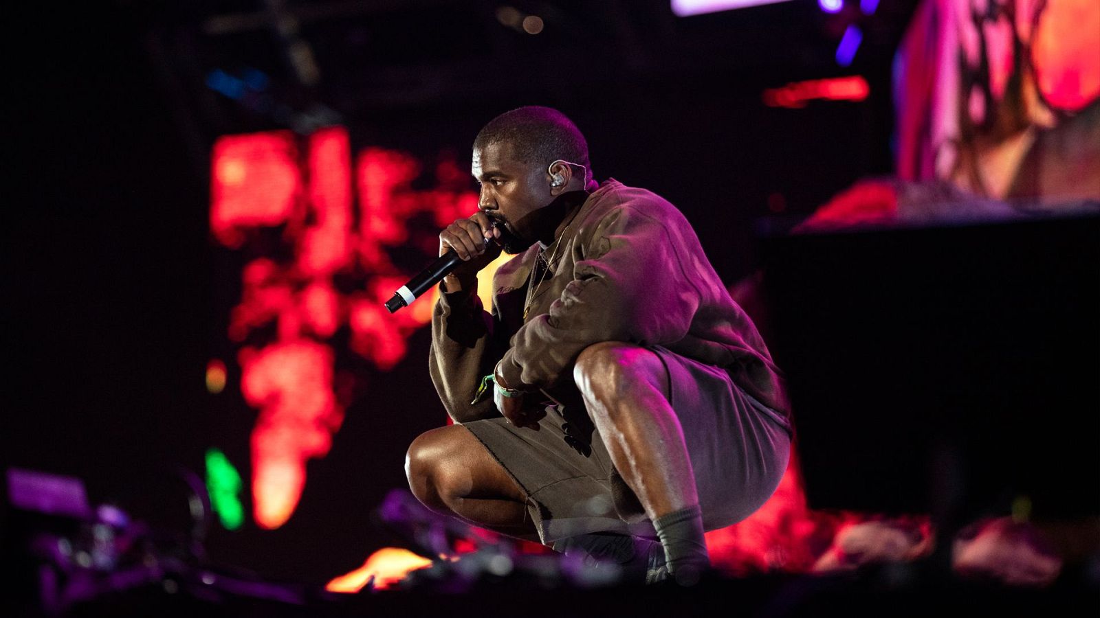 Kanye West llenó su concierto en Madrid pese a la controversia por sus comentarios antisemitas y elogios al nazismo