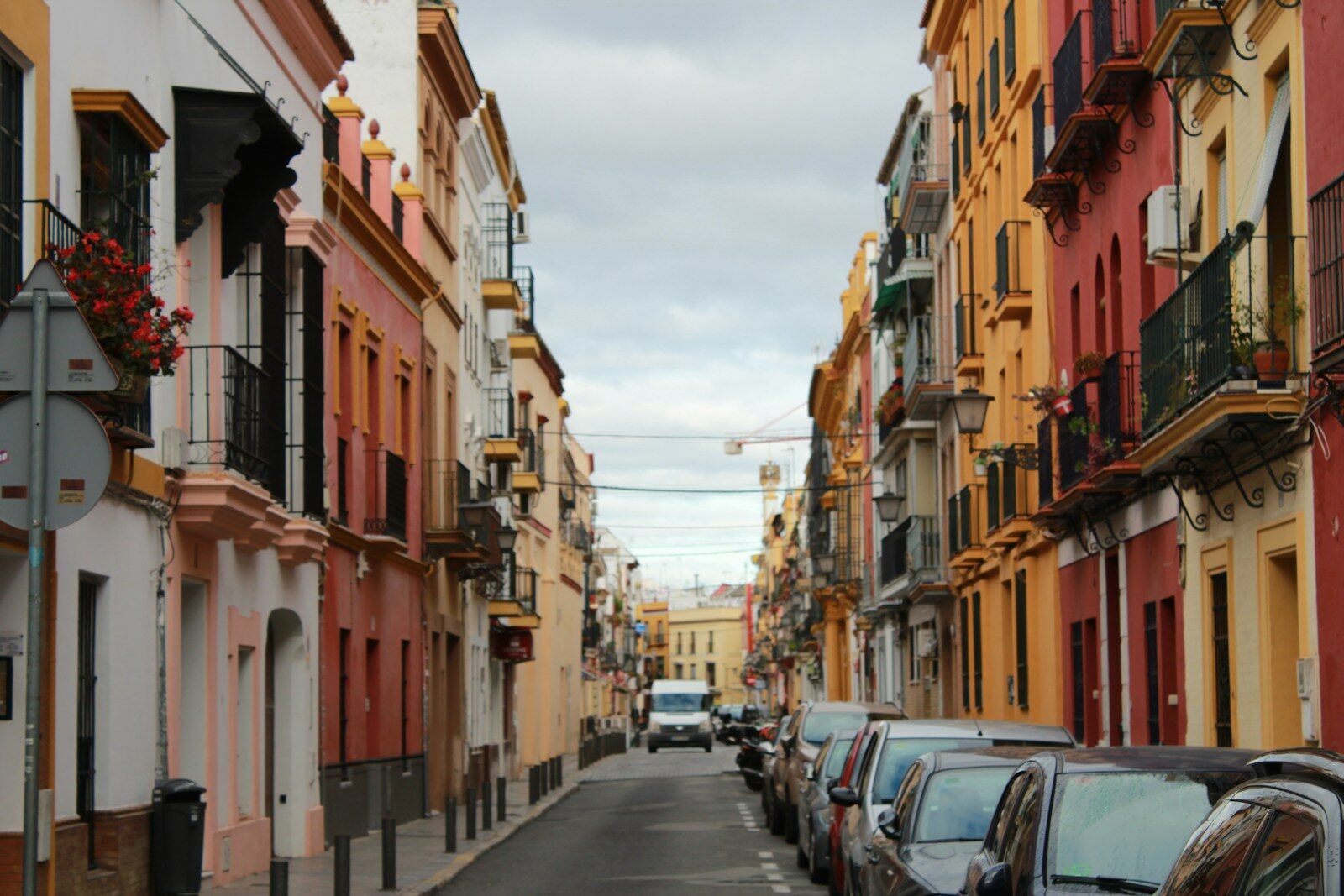 La vivienda se dispara un 8,8% mientras las ventas caen: comprar una casa se aleja un poco más de la mayoría