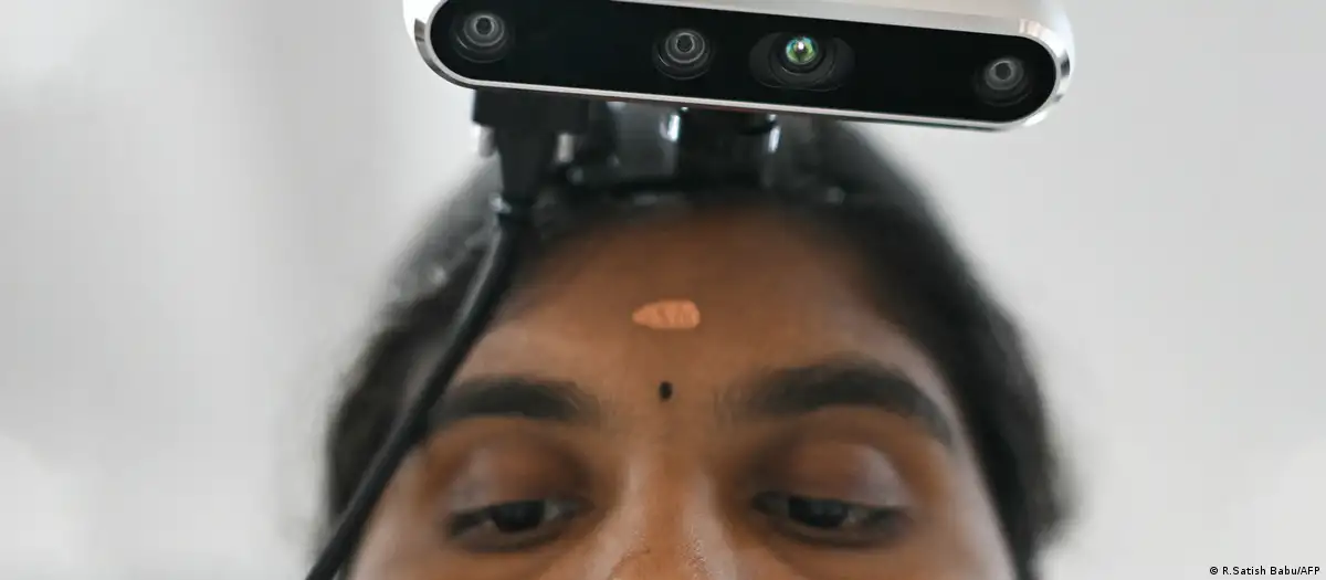 Cámaras en la frente y 200 dólares al mes: así entrena la India los robots que algún día sustituirán a sus trabajadores