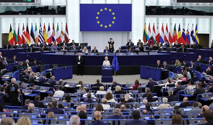 La UE ofrece a Canadá ser su primer «socio asociado» en plena guerra comercial con Trump