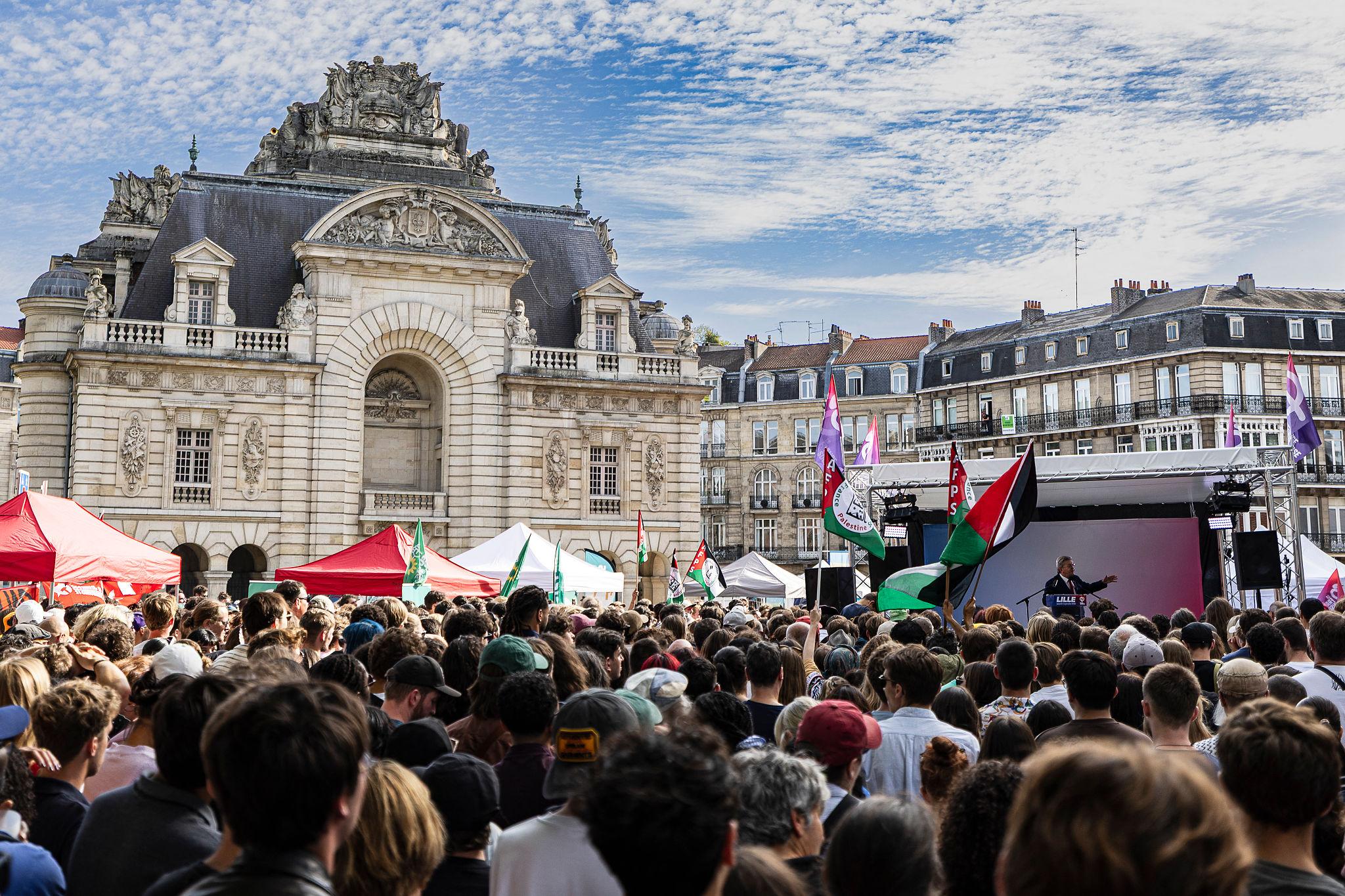 Lille se llena de simpatizantes de La France Insoumise: la izquierda francesa busca frenar a Le Pen antes de 2027