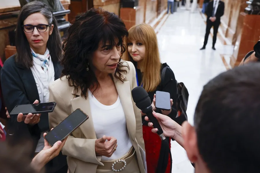 La disolución de las Cortes tumba la ley contra la violencia vicaria y otros proyectos de igualdad