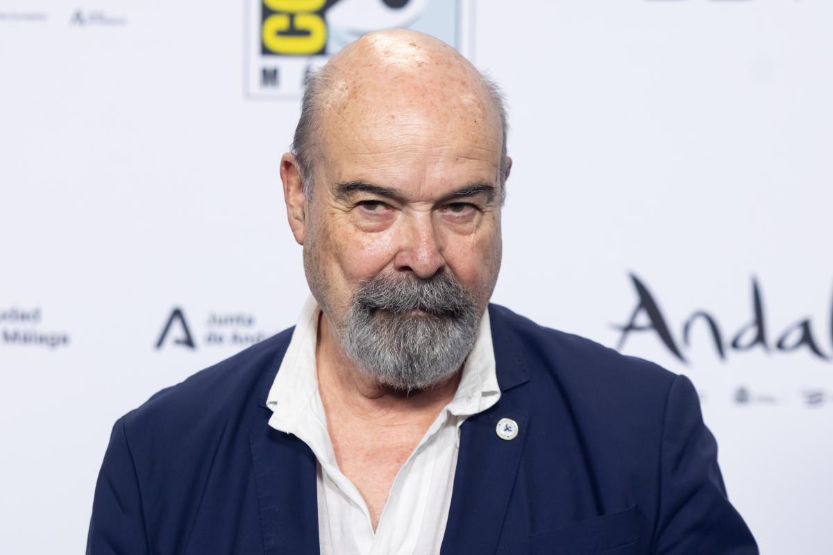 El actor Antonio Resines propone que PSOE y PP lleguen a un acuerdo para gobernar juntos tras las elecciones: «Nos quitaríamos de encima problemas tremendos»