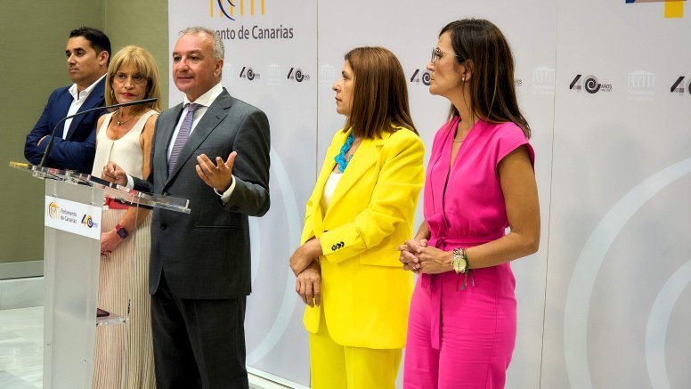 Nueva Canarias, Podemos, IU y Sumar irán juntos a las generales en Canarias con una única papeleta de izquierda