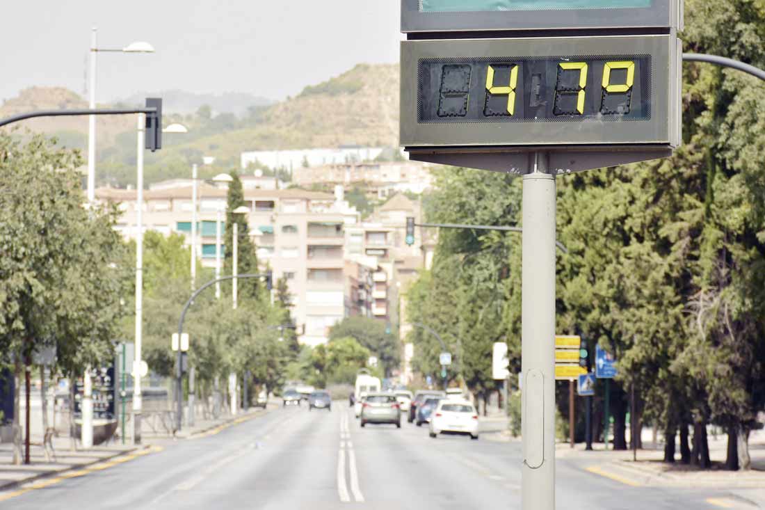 Los meteorólogos avisan de que el verano podría durar cinco meses en España y restar espacio a la primavera y el otoño
