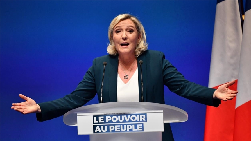 La ultraderecha francesa promete recortar 140.000 millones de euros si llega al poder